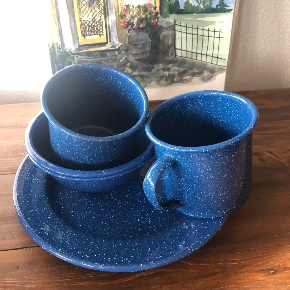 A Set of Camping/Picnic Dishes